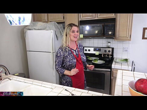 ❤️ Stepmom milking him in the kitchen before his date ️❌ Anal porn at porn en-us.xxx050890.ru ❌️